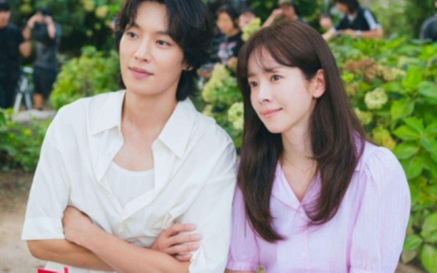 한지민, ♥박성훈vs이기택 B컷 보니깐…오호라 (미혼남녀의 효율적 만남)