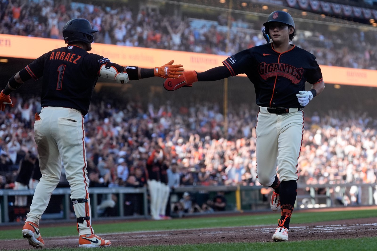 SF 117년 불명예 끊은 이정후의 시즌 첫 안타+득점!…그러나 양키스전 3연패, 주춤한 출발