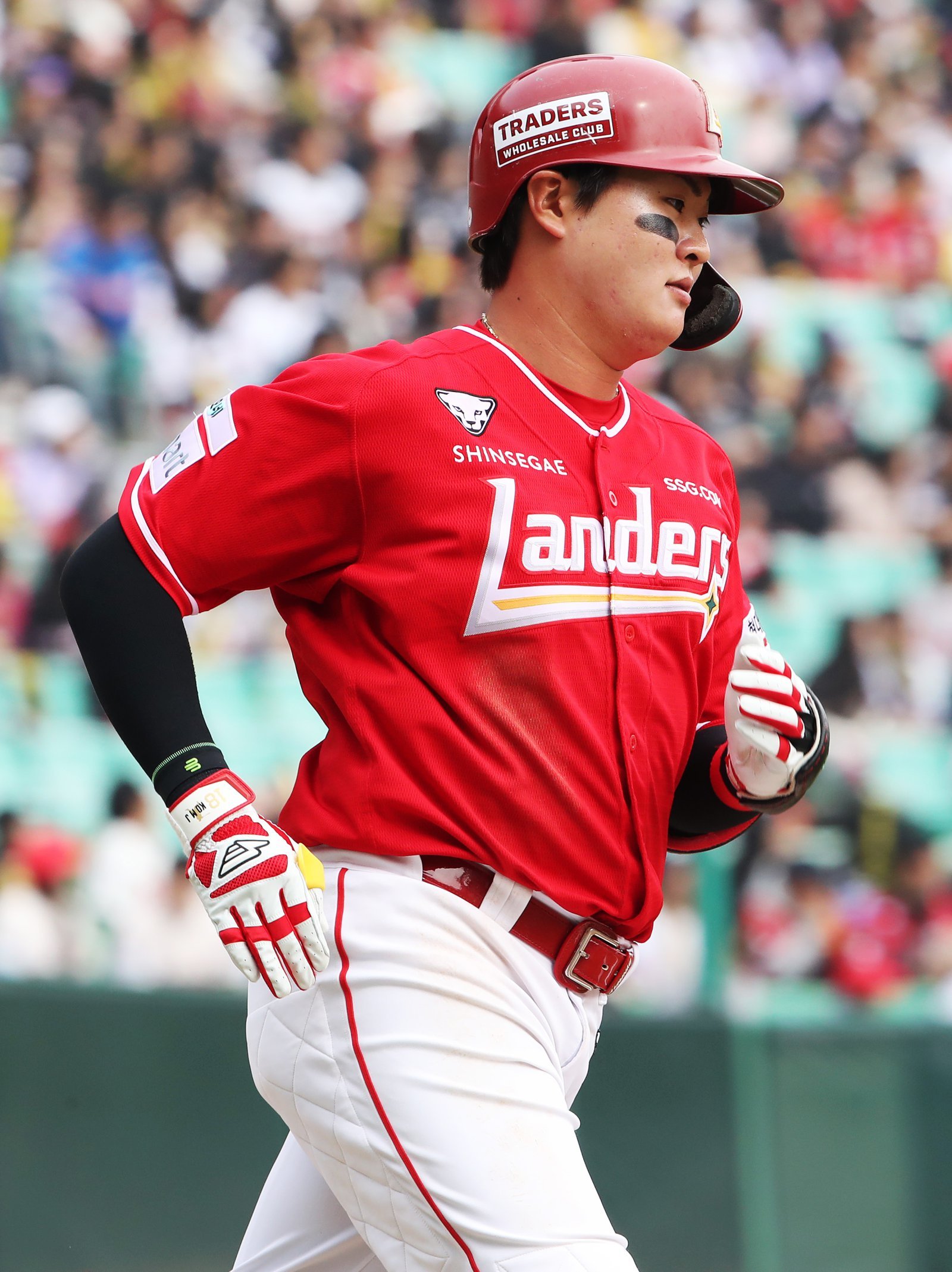 고명준 2026시즌 첫 연타석 홈런…SSG, KIA 상대로 개막 2연전 스윕승