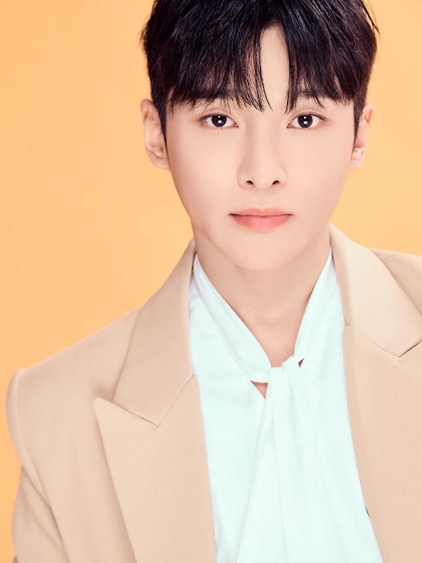 성리, 오늘(6일) 생일 ‘트롯픽 이벤트 주인공’ [DA차트]