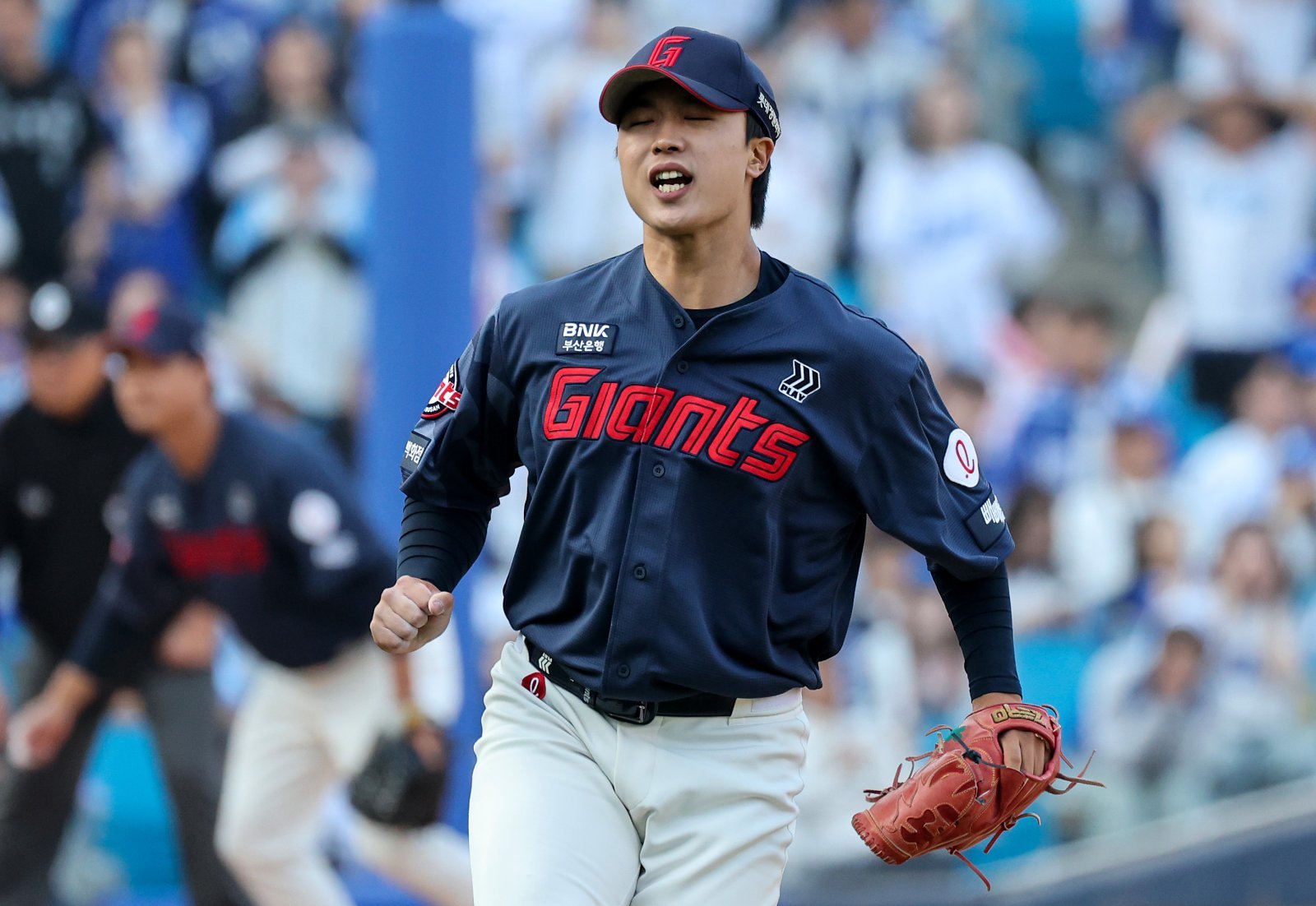 프로에 갓 입단한 한화 오재원, 롯데 박정민(사진), KT 이강민은 28, 29일 개막 2연전서 눈부신 활약으로 팀의 2연승에 힘을 보탰다. 사진제공｜롯데 자이언츠