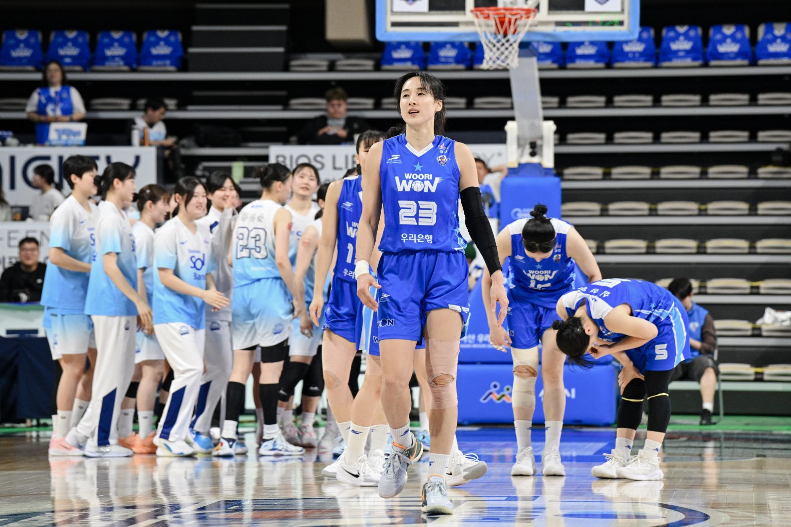 1~3위는 정해졌다…모든 시선 쏠리는 ‘가용자원 7명’ 우리은행의 시즌 피날레