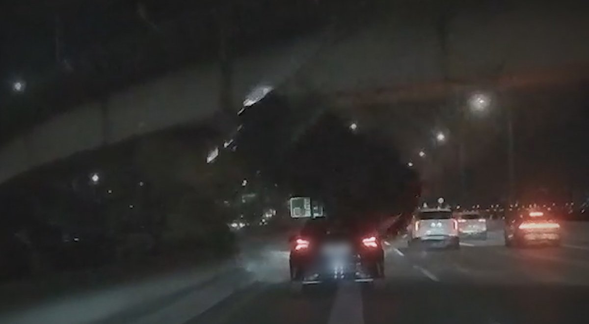 반포대교 난간 뚫고 SUV 추락…약물 운전 ‘충격’ (한블리)