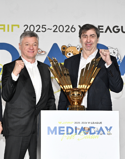 2시즌 연속 챔프전서 만난 대한항공-현대캐피탈…각자 장점인 리시브-화력 앞세워 정상 노크한다