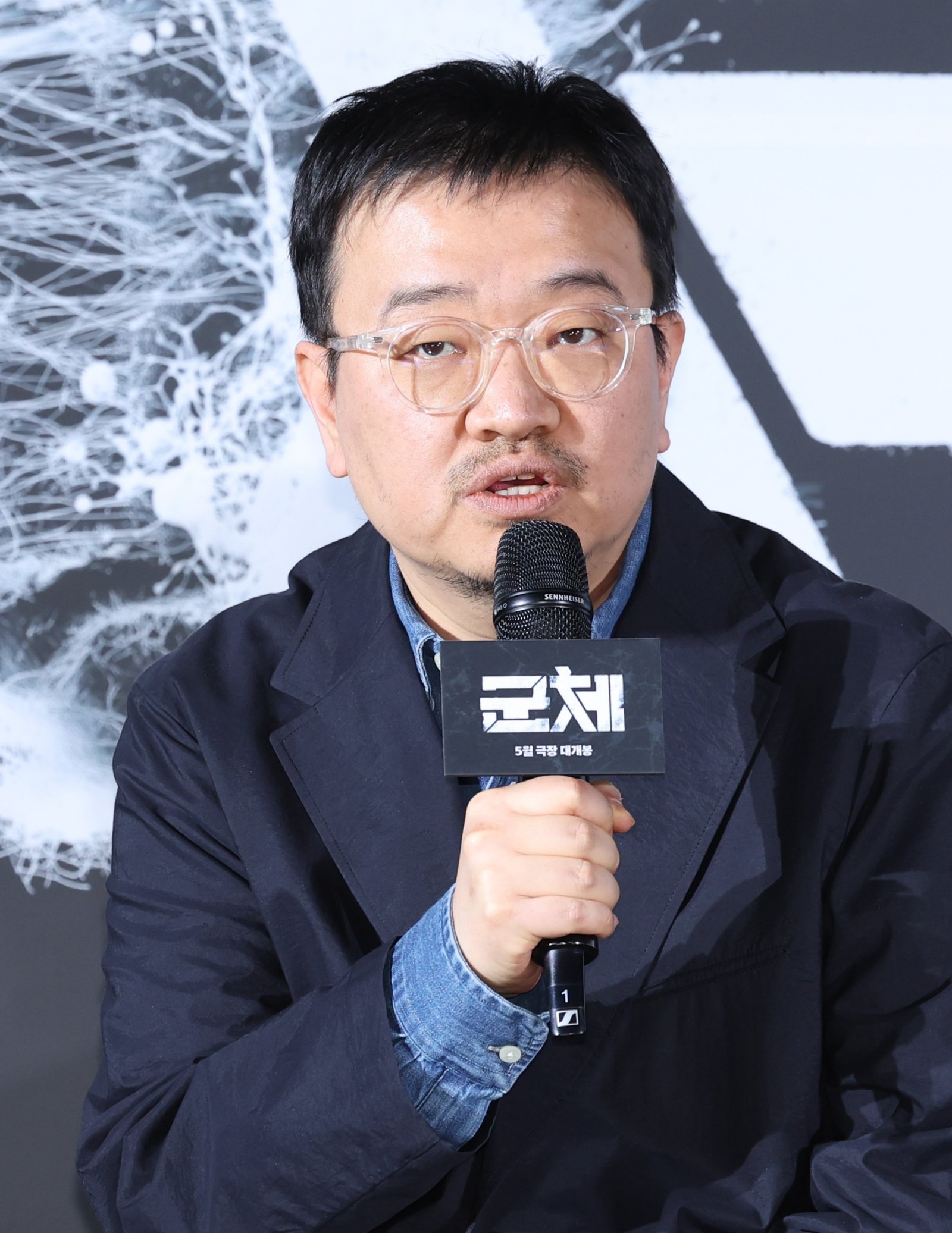 ‘군체’ 연상호 감독 “전지현과 작업, 20년 전엔 상상 못해”