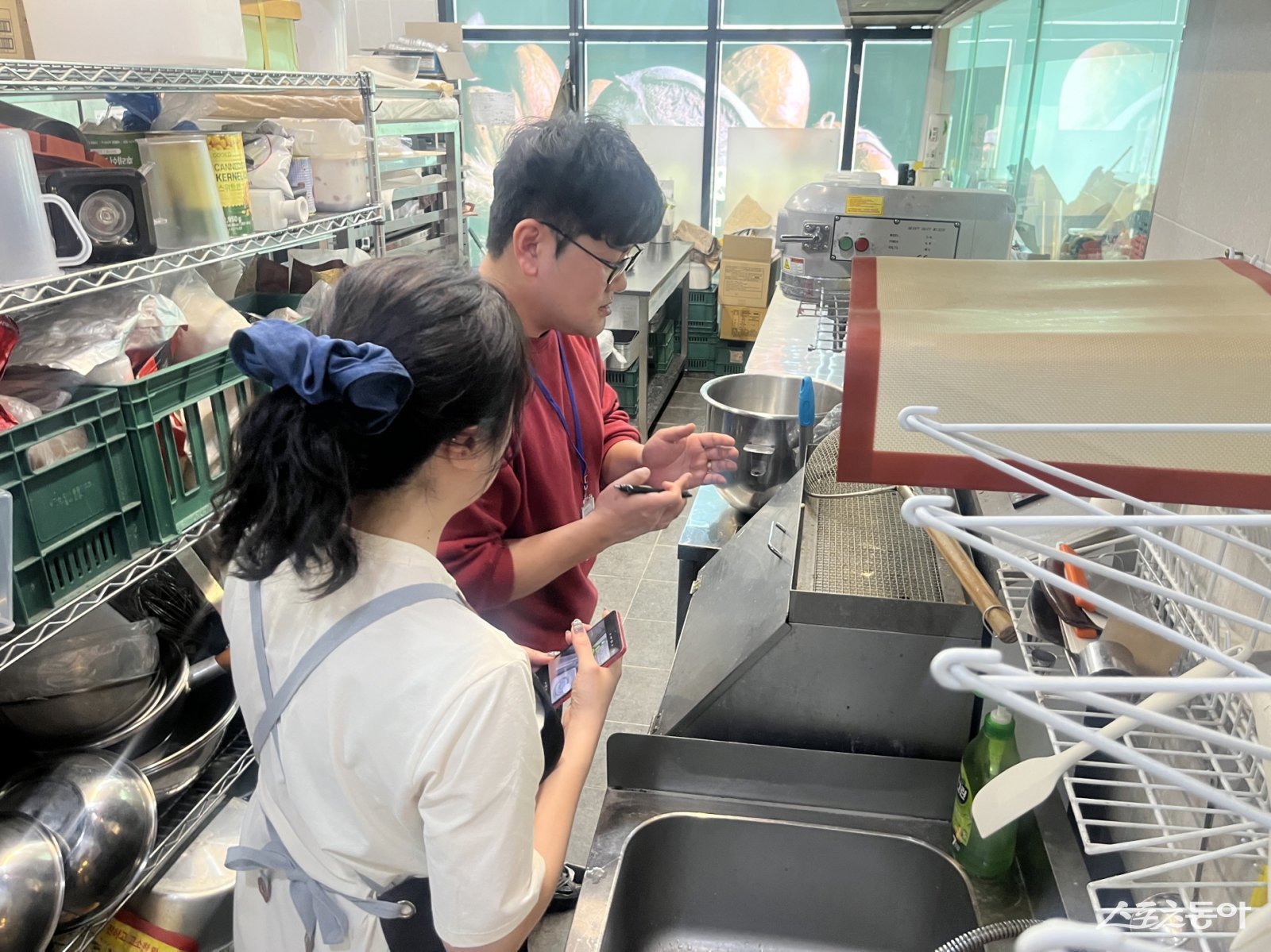 전라남도는 지역 관광지와 다중이용시설 음식점 405개소를 대상으로 도-시군 합동 위생점검을 실시한 결과, 식품위생법을 위반한 음식점 등 21개소(5.1%)를 적발했다. 사진제공 I 전라남도