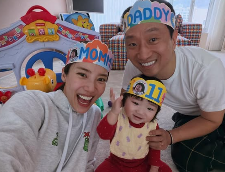 손담비, 딸 순금 돌반지에 감동…안영미 통 큰 선물 화제