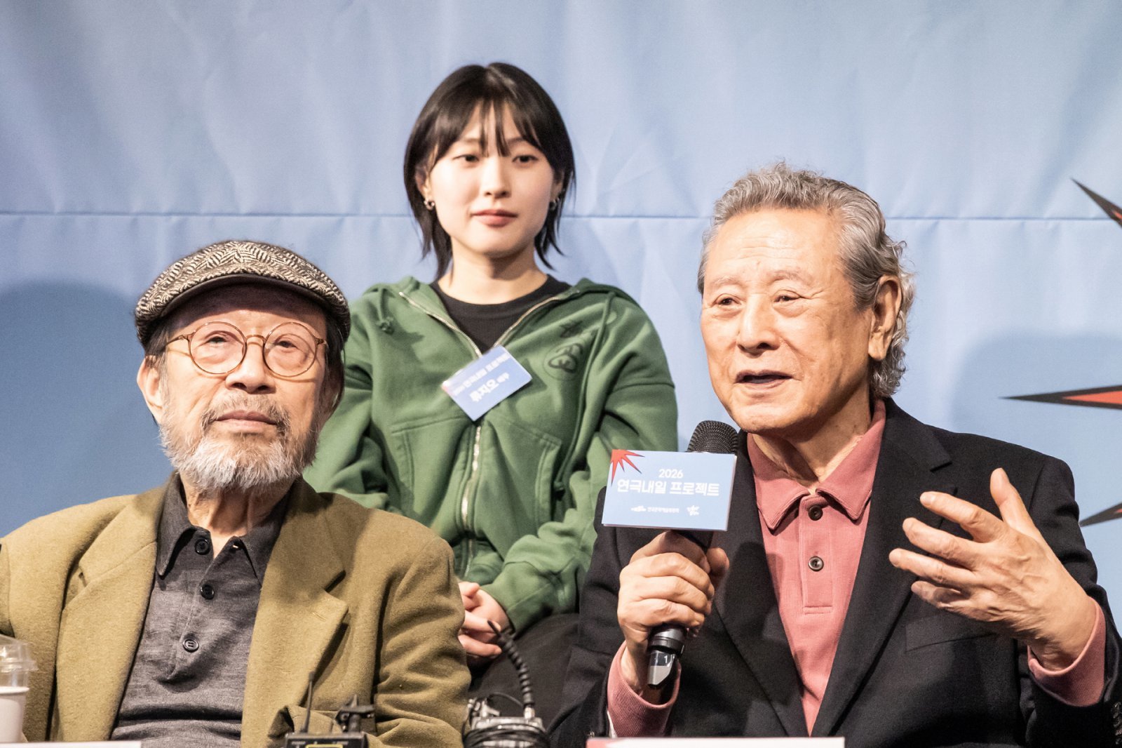 연극 내일 프로젝트 기자간담회에 참석한 신구(왼쪽), 박근형