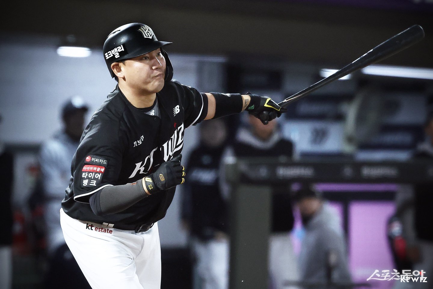 타점 기계 변신한 KT 장성우, 롯데 7연패 몰아놓고 팀 2연승 견인…멀티 히트로 1100안타 달성 [SD 사직 스타]