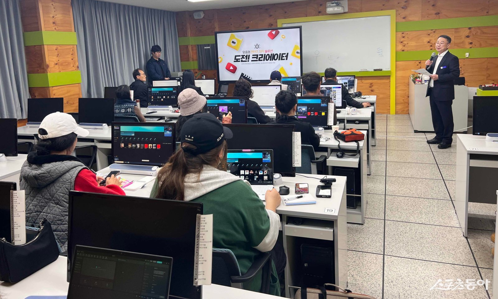 영광군 농업기술센터는 4월 6일부터 4월 17일까지 ‘농업인 미디어 편집 심화교육’을 운영한다. 사진제공=영광군