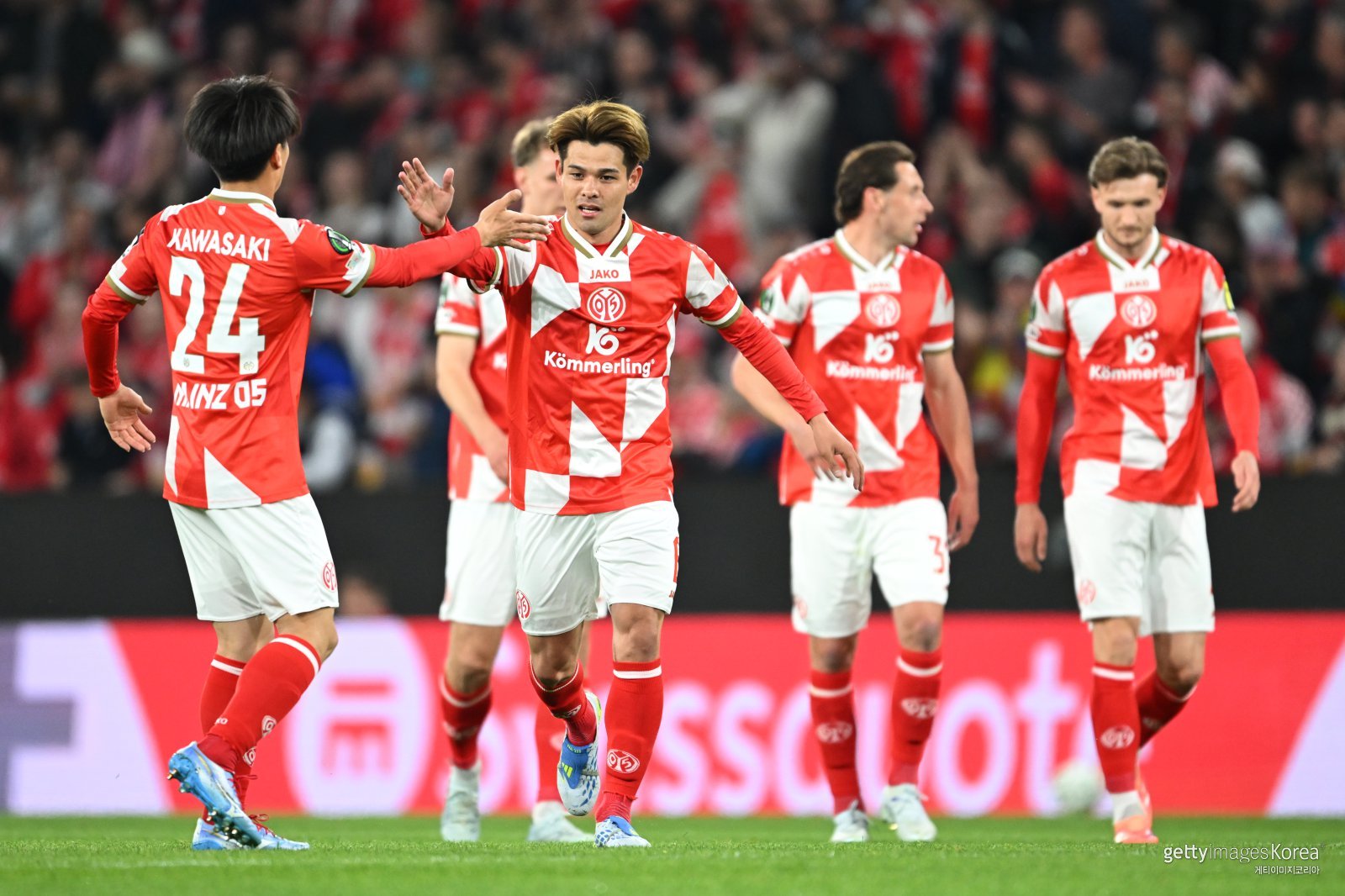 ‘이재성 부상 결장’ 마인츠, 스트라스부르 2-0 격파 ‘UECL 4강 보여