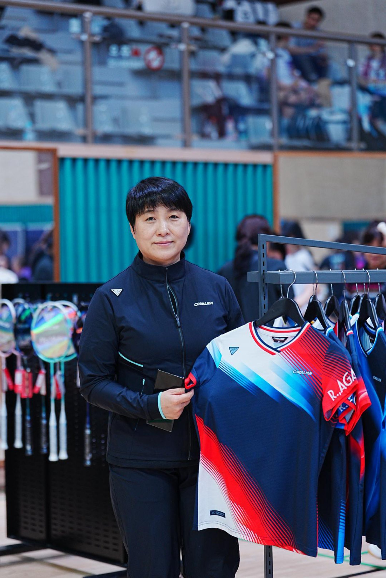 김명옥 코랄리안 대표는 12일 고양특례시 어울림누리 체육관에서 열린 ‘2026 전국 배드민턴 대회 코랄리안배 SMASH CUP(스매시컵)’을 마친 뒤 친근감과 후원 확대 모두 잡겠다고 다짐했다. 사진제공│코랄리안
