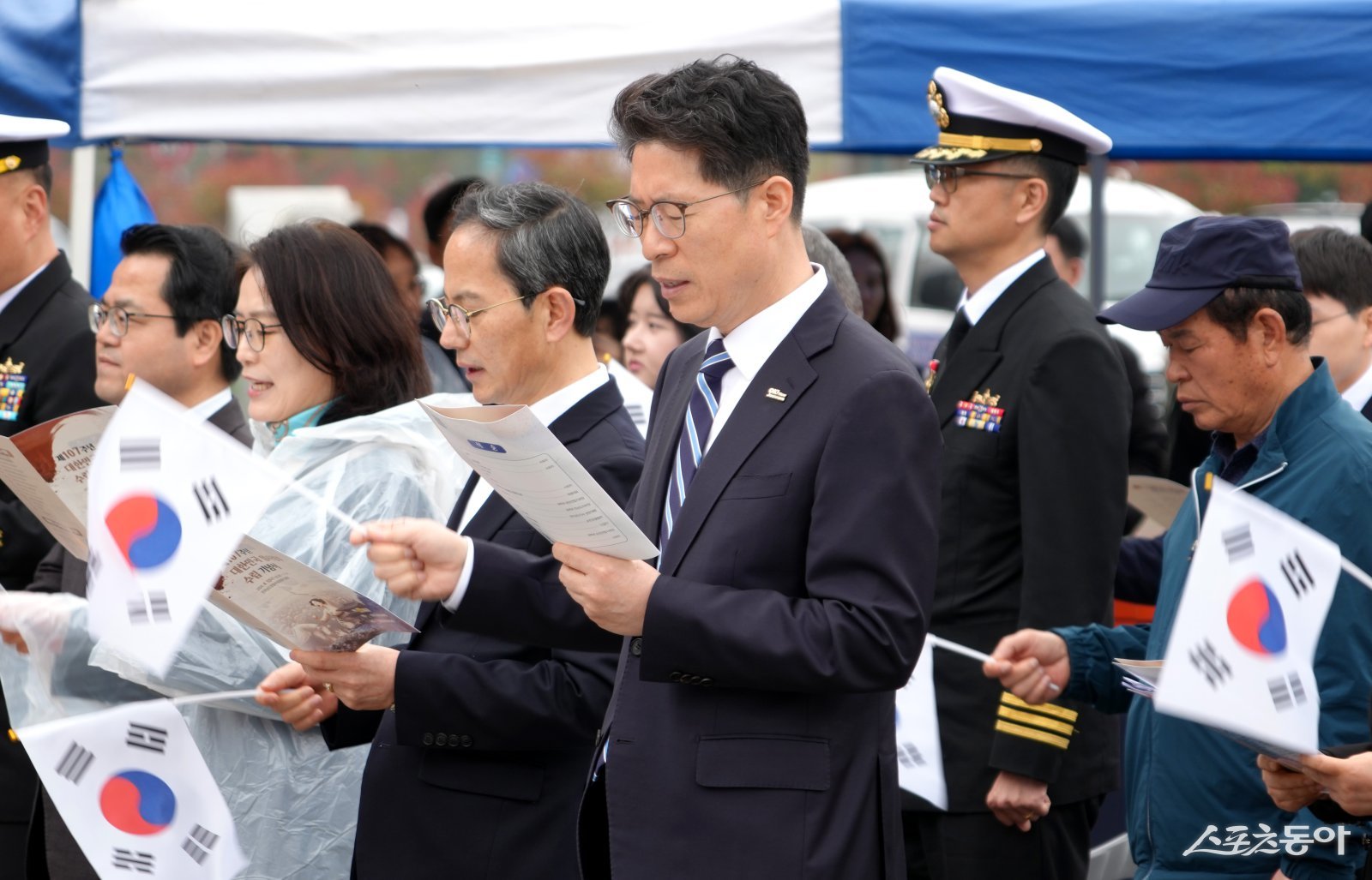 전라남도는 10일 무안 삼향읍 항일독립운동기념탑에서 1919년 4월 11일 수립된 대한민국 임시정부의 자랑스러운 역사를 기억하고 계승하기 위한 제107주년 대한민국임시정부수립 기념식을 개최했다. 사진제공 I 전라남도