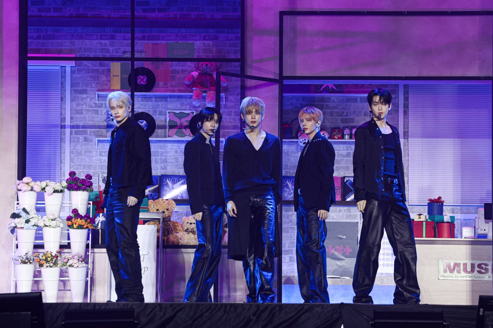 이 정도면 리뉴얼 수준, TXT ‘퍼컬’ 오늘부터 ‘관능미’