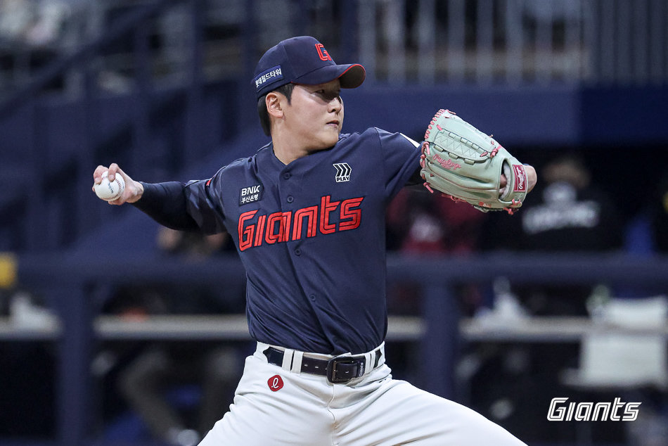 8회면 8회, 9회면 9회…롯데 뒷문 사수하는 만능 필승조 최준용