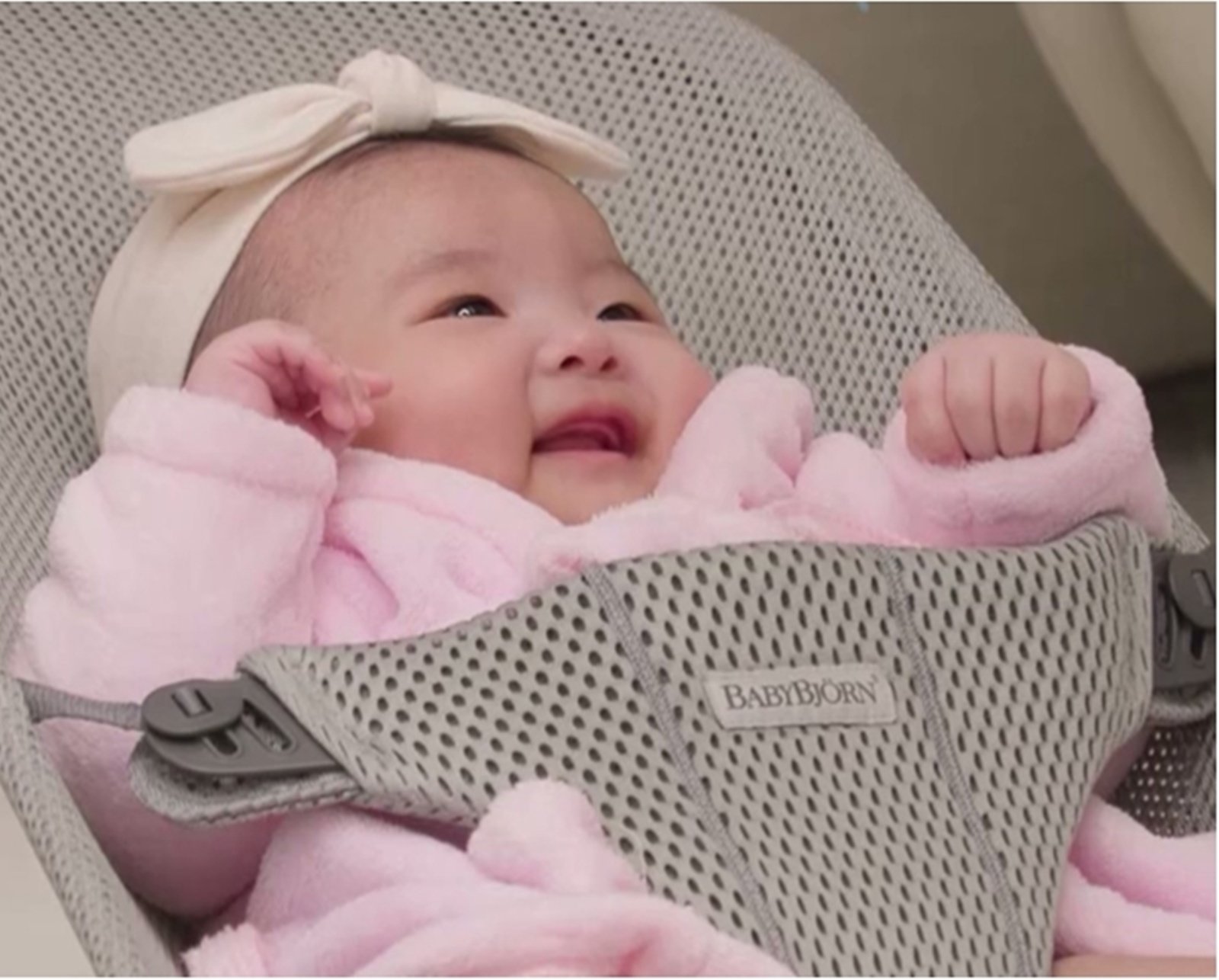 손민수♥임라라 쌍둥이, 아빠표 브이라인 관리에 ‘방긋’ (슈돌)