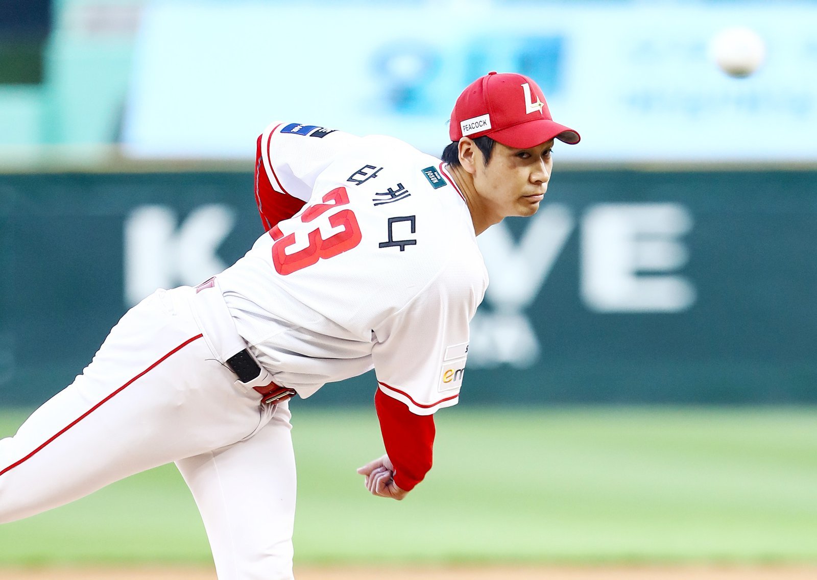 SSG 다케다는 15일 인천 두산전에 앞서 1군 엔트리서 제외됐다. 그는 올해 3경기서 ERA 13.03의 부진한 투구를 이어왔다. 사진제공｜SSG 랜더스