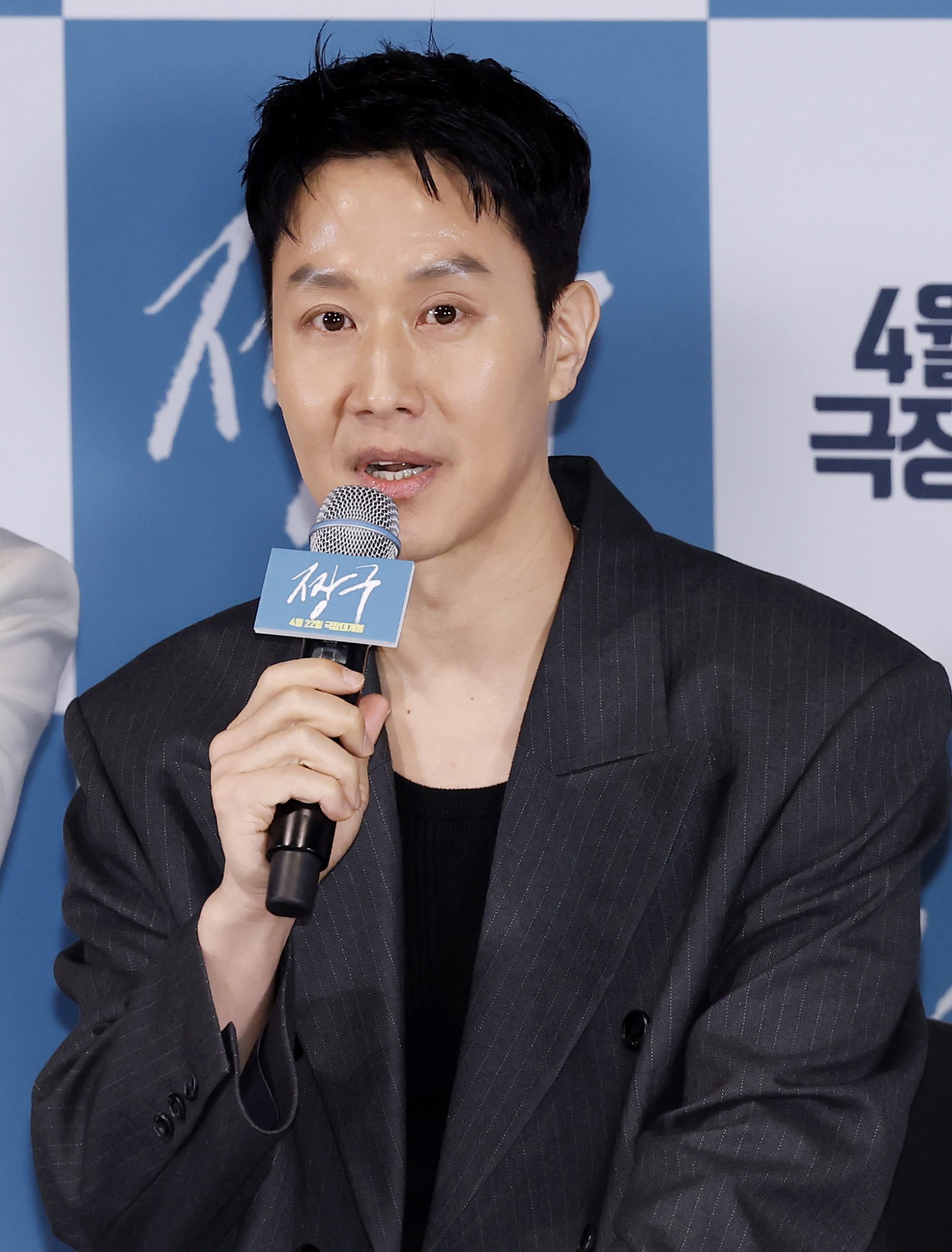 ‘짱구’ 정우 “내 인생 첫 오디션이 장항준 감독님 작품…그때 생각에 울컥”