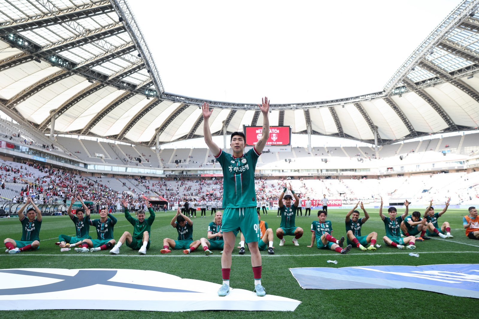 [SD 상암 라이브] 주민규 대신한 유강현의 시즌 첫 득점포…선두 서울 잡고 무득점 3연패 끊은 대전하나→‘200승 완성’ 황선홍, “오늘이 새로운 시작”