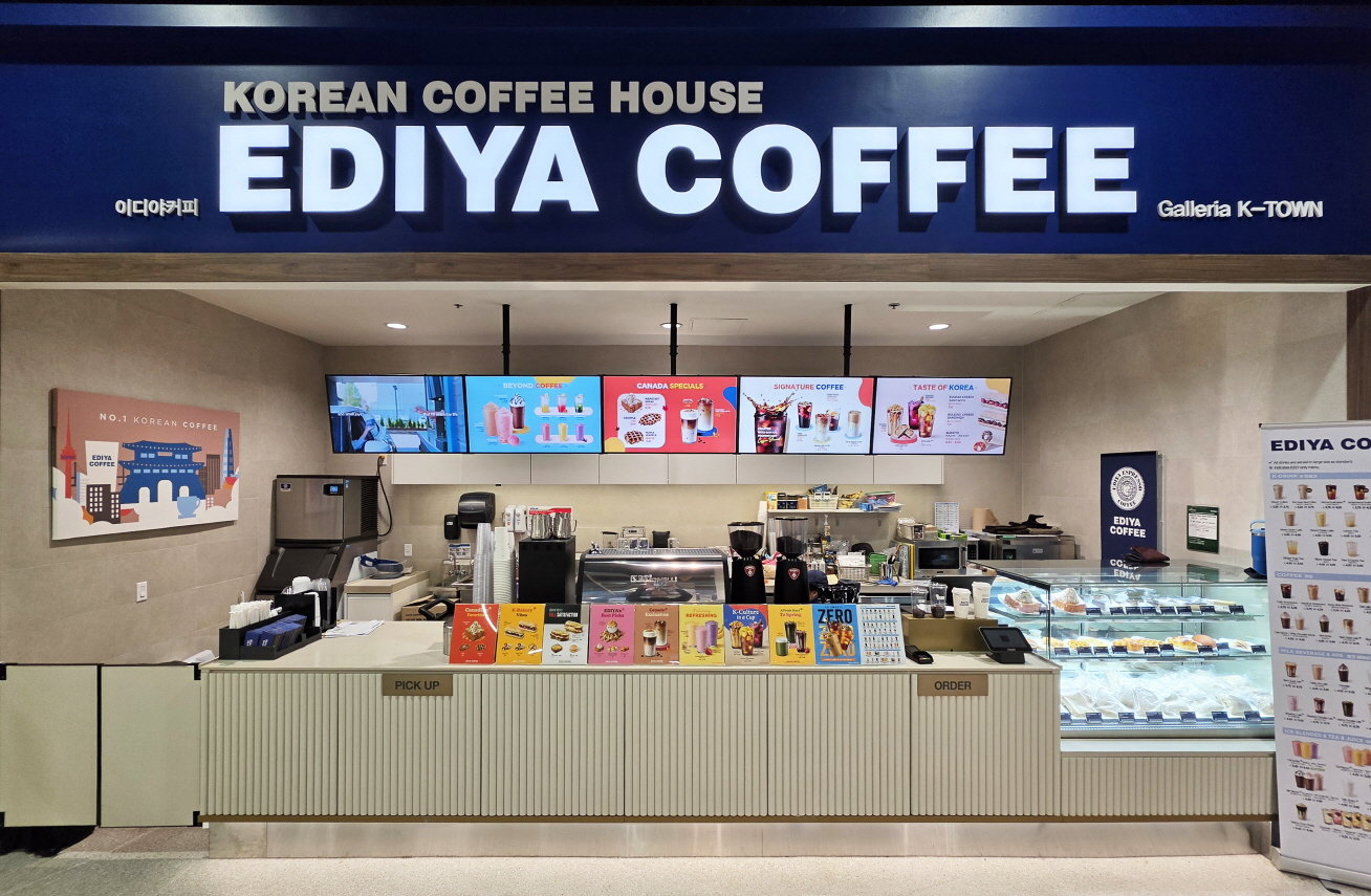 이디야커피 캐나다 1호점 전경. 사진제공|이디야커피