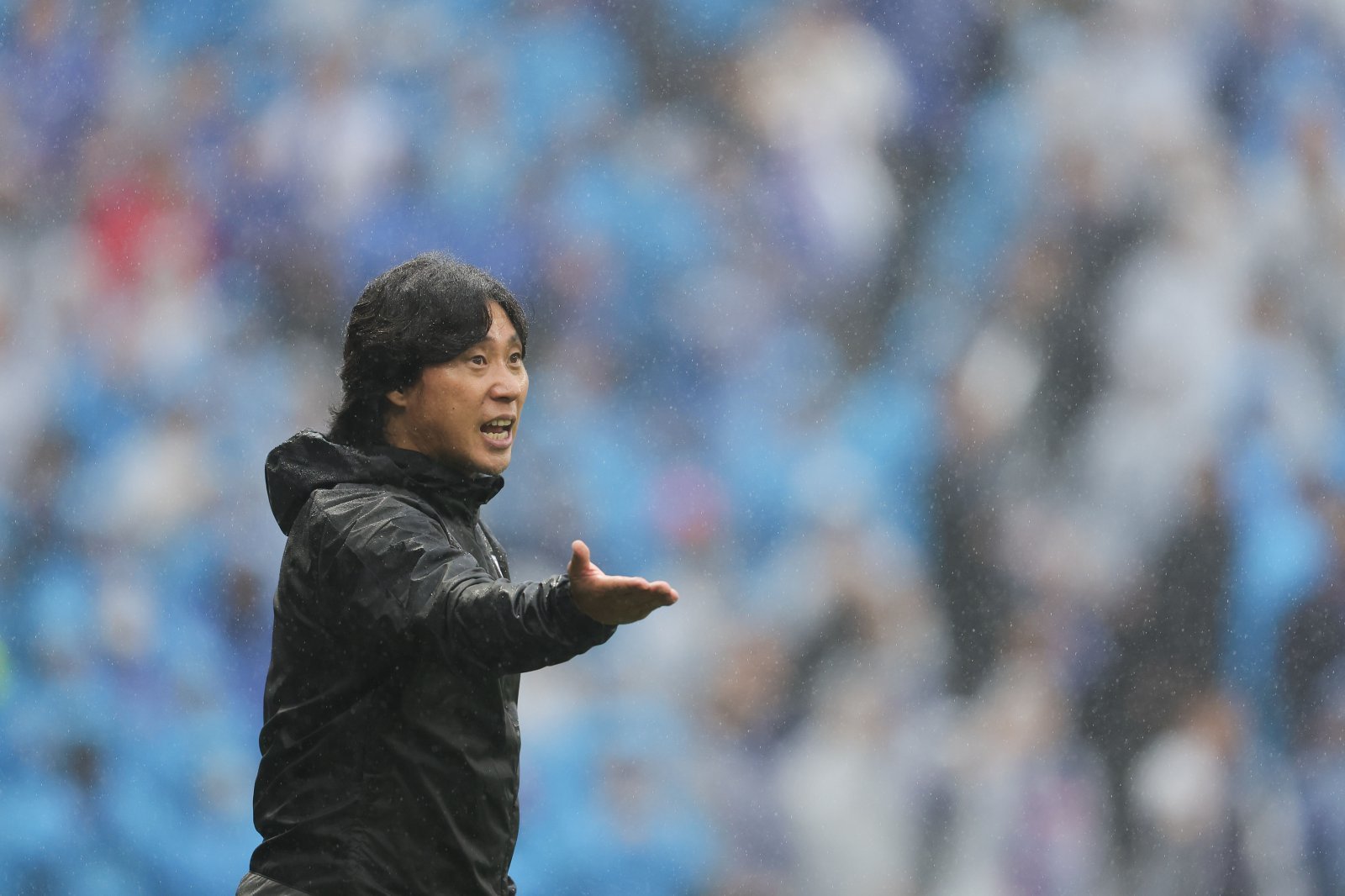 최성용 대구 수석코치(사진)가 성적 부진으로 경질된 김병수 감독을 대신해 지휘봉을 잡았다. 2023년 수원 삼성 감독대행 시절. 사진제공｜한국프로축구연맹