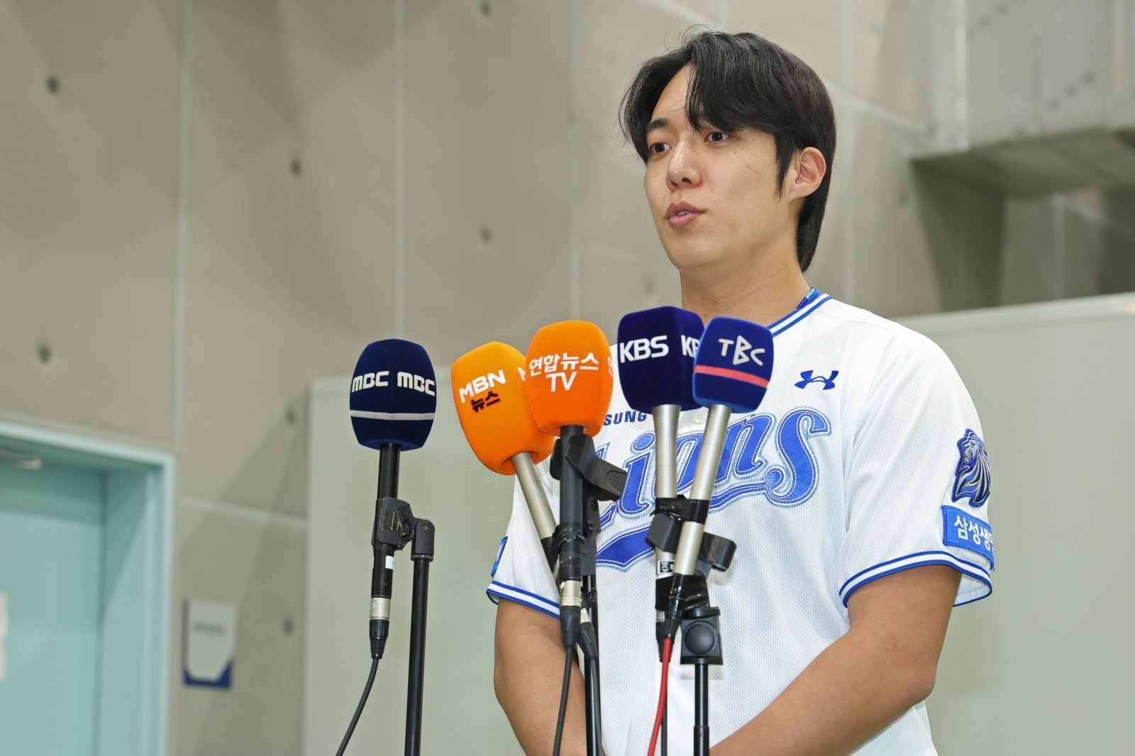 “선수 이전에 사람 되겠다” 진심으로 사과한 원태인, 분노 표출 대상은 자기 자신…정수성 코치와도 오해 풀었다 [SD 대구 라이브]