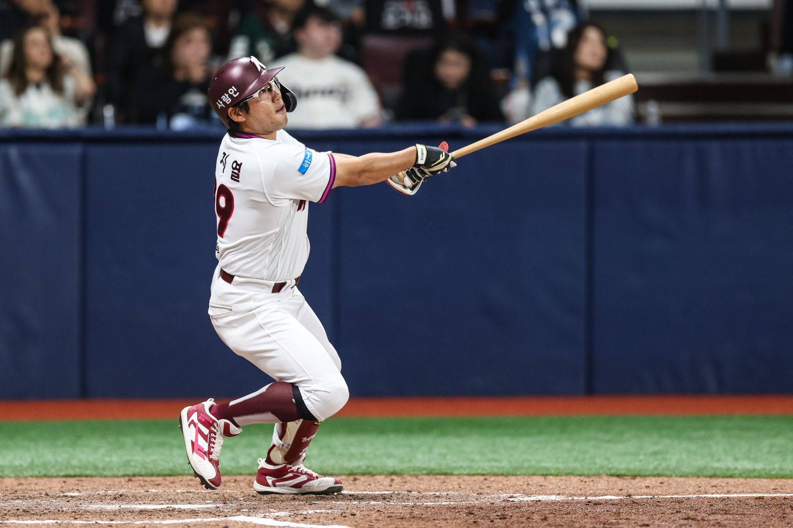 키움 임지열이 21일 고척 NC전서 7회말 결승 1타점 2루타를 때려내고 있다. 사진제공｜키움 히어로즈