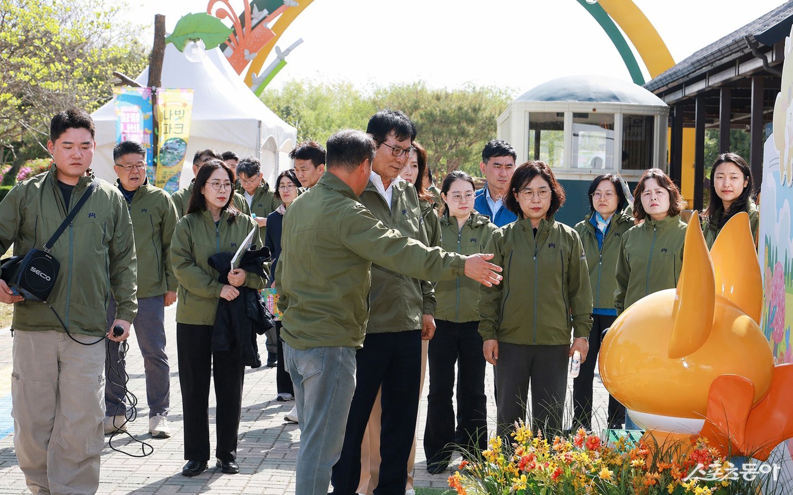 함평군은 21일 함평엑스포공원 일원에서 이상익 함평군수, 강하춘 부군수를 비롯한 실과소장, 읍면장 등이 참석한 가운데 현장 점검회의를 개최했다. 사진제공 I 함평군