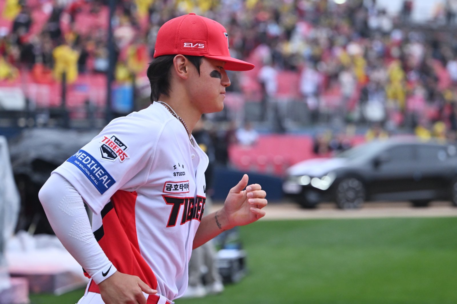 KIA 김도영은 첫 20경기서 6개의 홈런을 쳐냈다. 이 홈런의 평균 비거리는 125m로 엄청난 파워를 자랑했다. 뉴시스