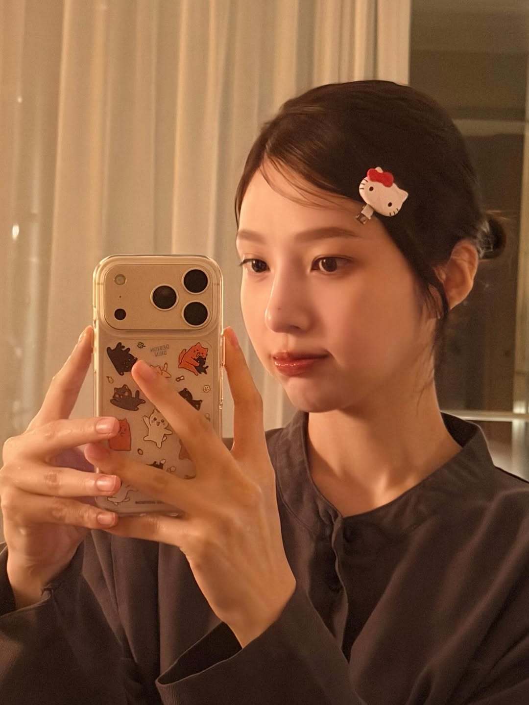 조이, ‘오운완’ 몸매 대박…먹방 땐 ‘큐트’ [DA★]