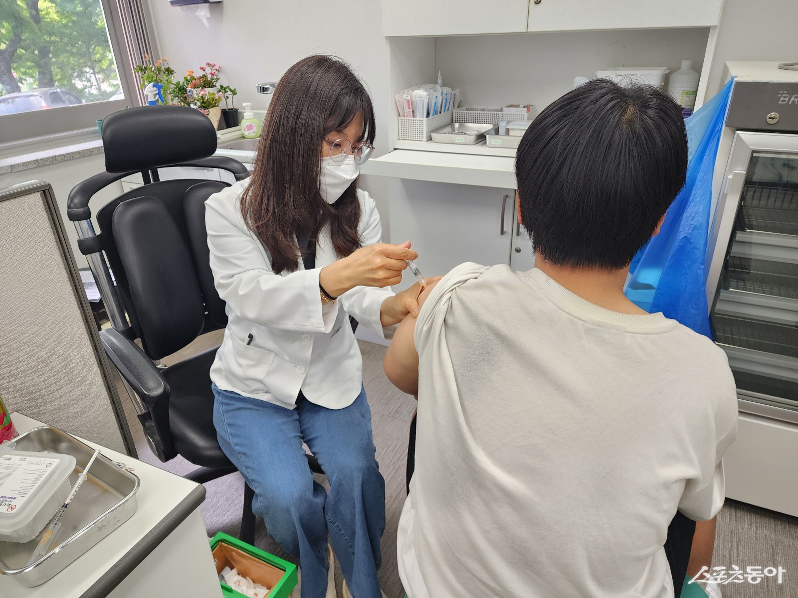 담양군이 6일부터 사람유두종바이러스(HPV) 국가예방접종 지원 대상을 기존 여성 청소년에서 12세 남성 청소년(2014년생)까지 확대해 시행한다. 사진제공=담양군