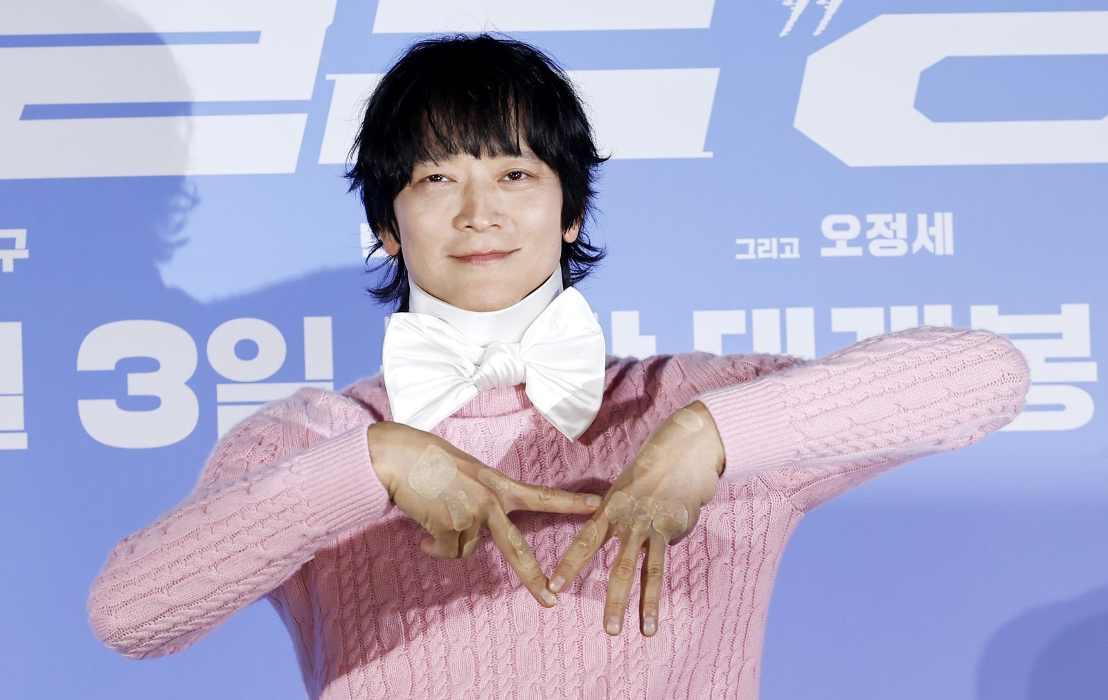 [서울=뉴시스] 김혜진 기자 = 배우 강동원이 7일 오전 서울 광진구 롯데시네마 건대입구에서 열린 영화 ‘와일드 씽’ 제작보고회에서 포즈를 취하고 있다.  2026.05.07. jini@newsis.com