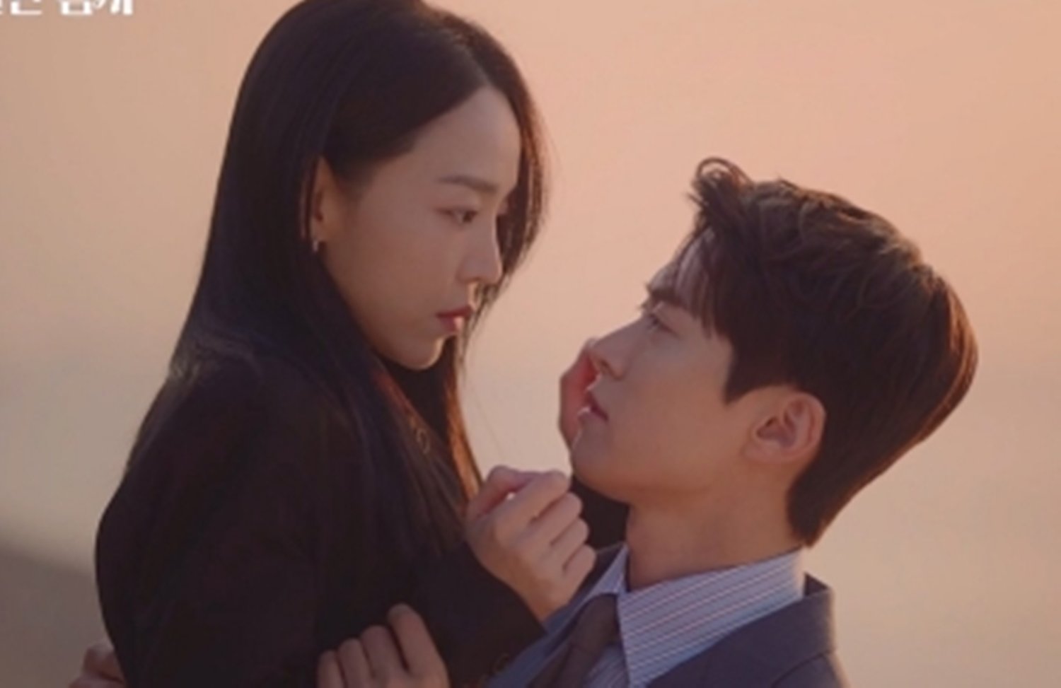 공명 고백 공격, ♥신혜선 흔들렸네 (은밀한 감사)