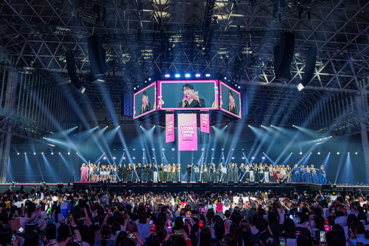 ‘KCON JAPAN 2026’ 어땠나? 12만명 우르르~