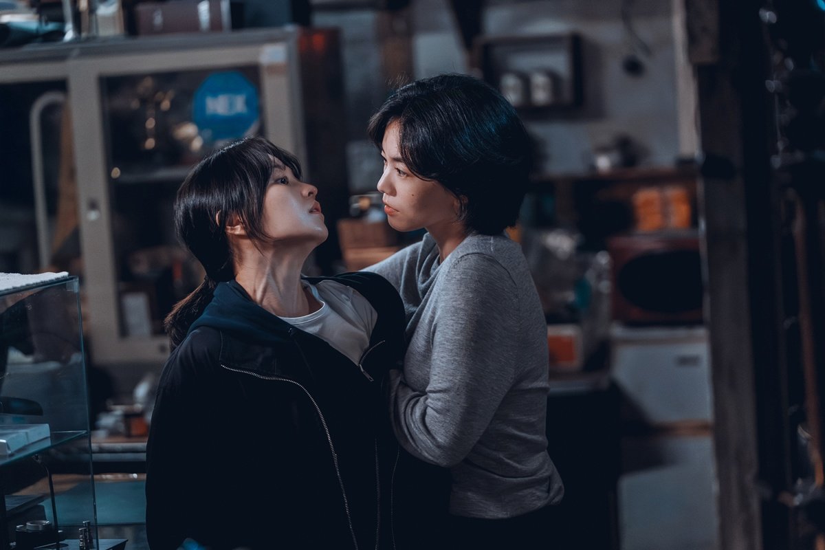 박보영, 이현욱 전 여친에 머리채…목 핏줄 열연 (골드랜드)