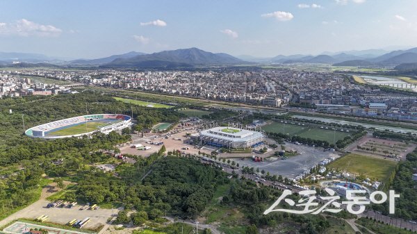 경주시가 황성공원 내 체육시설을 본격 정비해 시민들에게 제공한다. 사진제공 ㅣ 경주시
