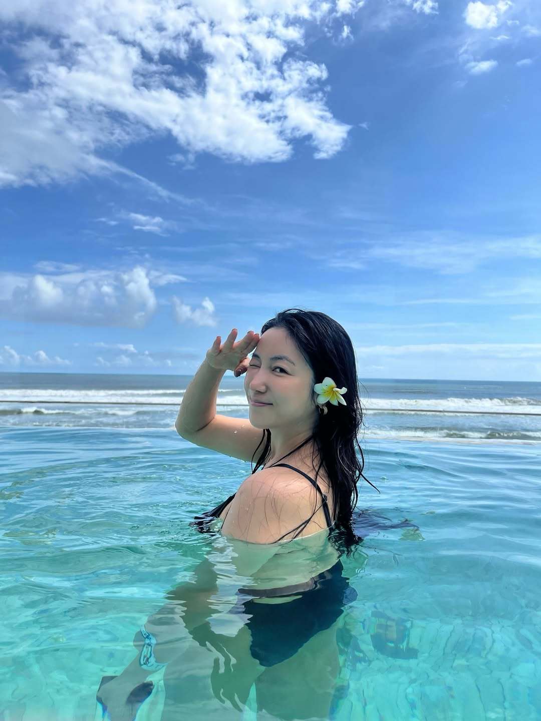 김옥빈 발리서 포착, 결혼해도 미모 여전해 [DA★]