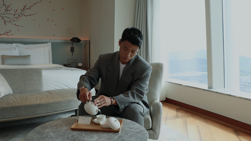 롯데호텔 글로벌 앰배서더 황희찬 선수.             사진제공 ｜롯데호텔앤리조트