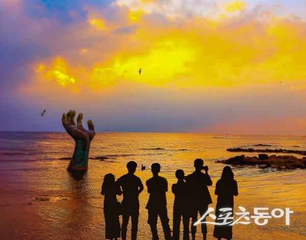 포항시가 철도 교통망과 연계한 관광서비스를 대폭 확대한다(호미곶). 사진제공 ㅣ 포항시