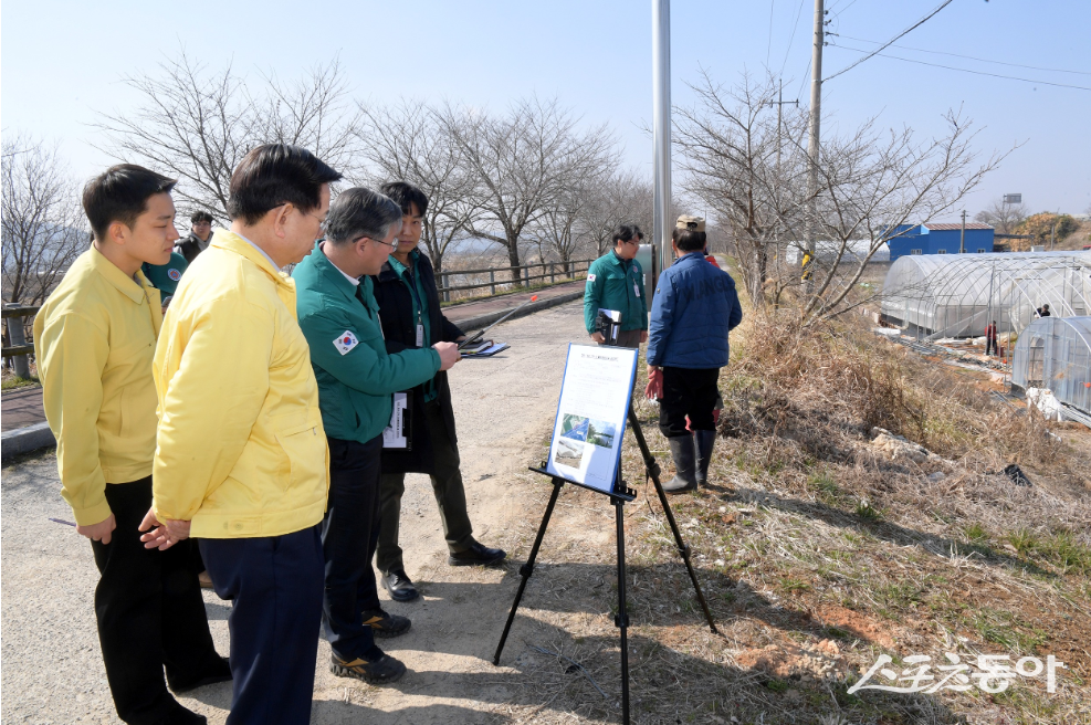 광주시는 오는 6월 30일까지 42일간 ‘하천·계곡 내 불법시설 및 불법행위 특별신고 기간’을 운영한다고 밝혔다. 사진제공=광주광역시