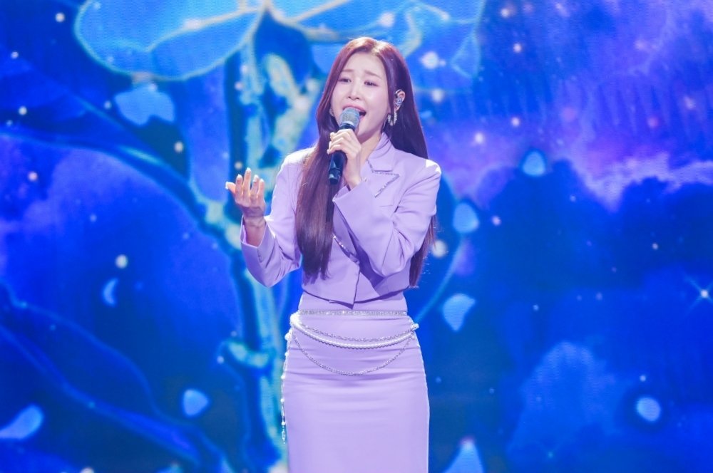 이소나, 우승 특전곡 ‘목련’ 공개…윤태화 “황홀하다” 감탄 (미스트롯 포유)