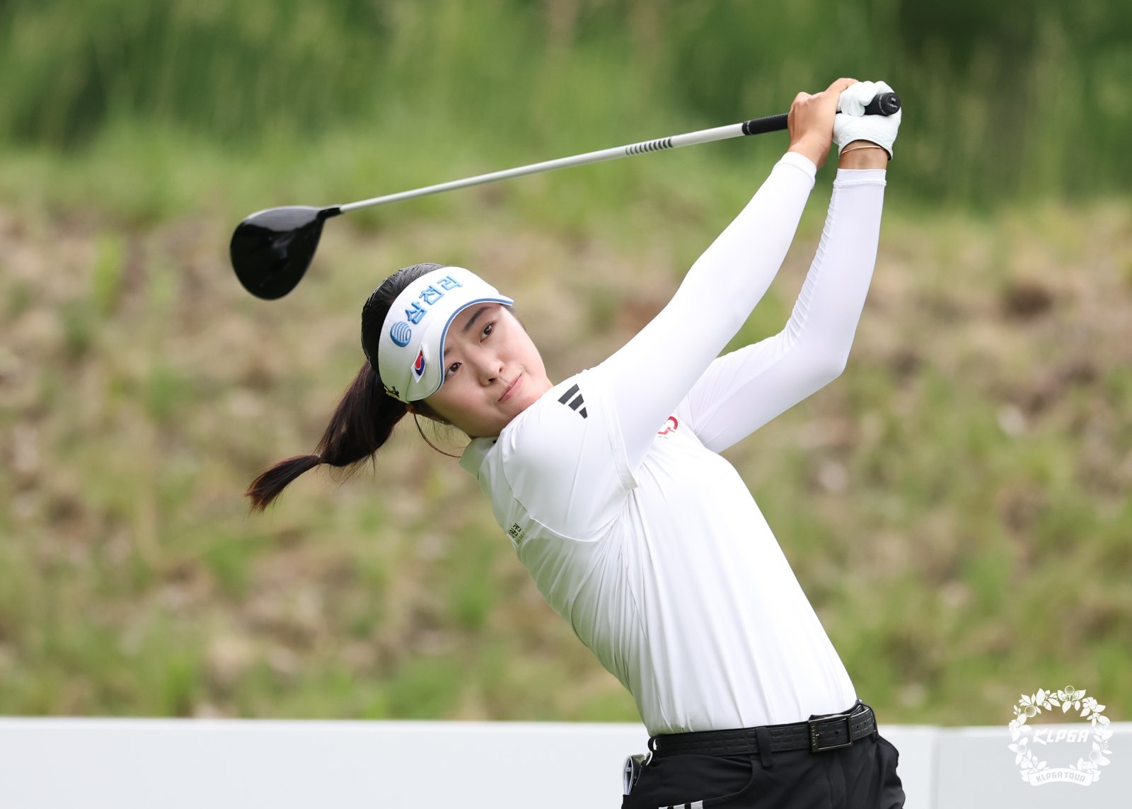 셀트리온 퀸즈 마스터즈 최종라운드 5번 홀에서 티샷을 하고 있는 서교림. 사진제공 | KLPGA
