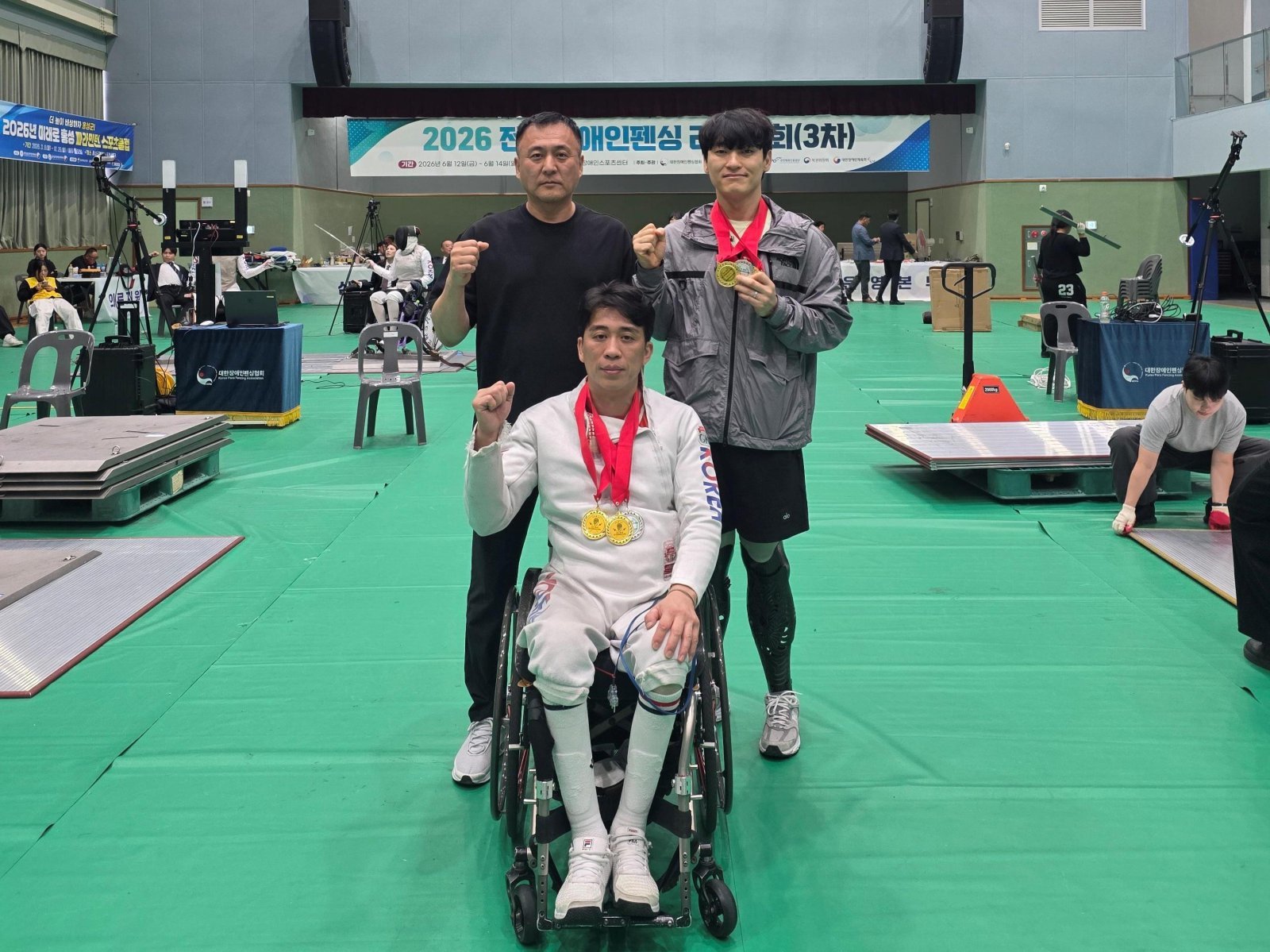 GKL장애인펜싱팀, 피땀 눈물로 찌른 금빛 검끝