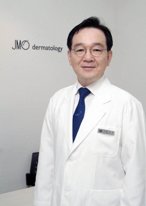 JMO피부과 고우석 대표원장