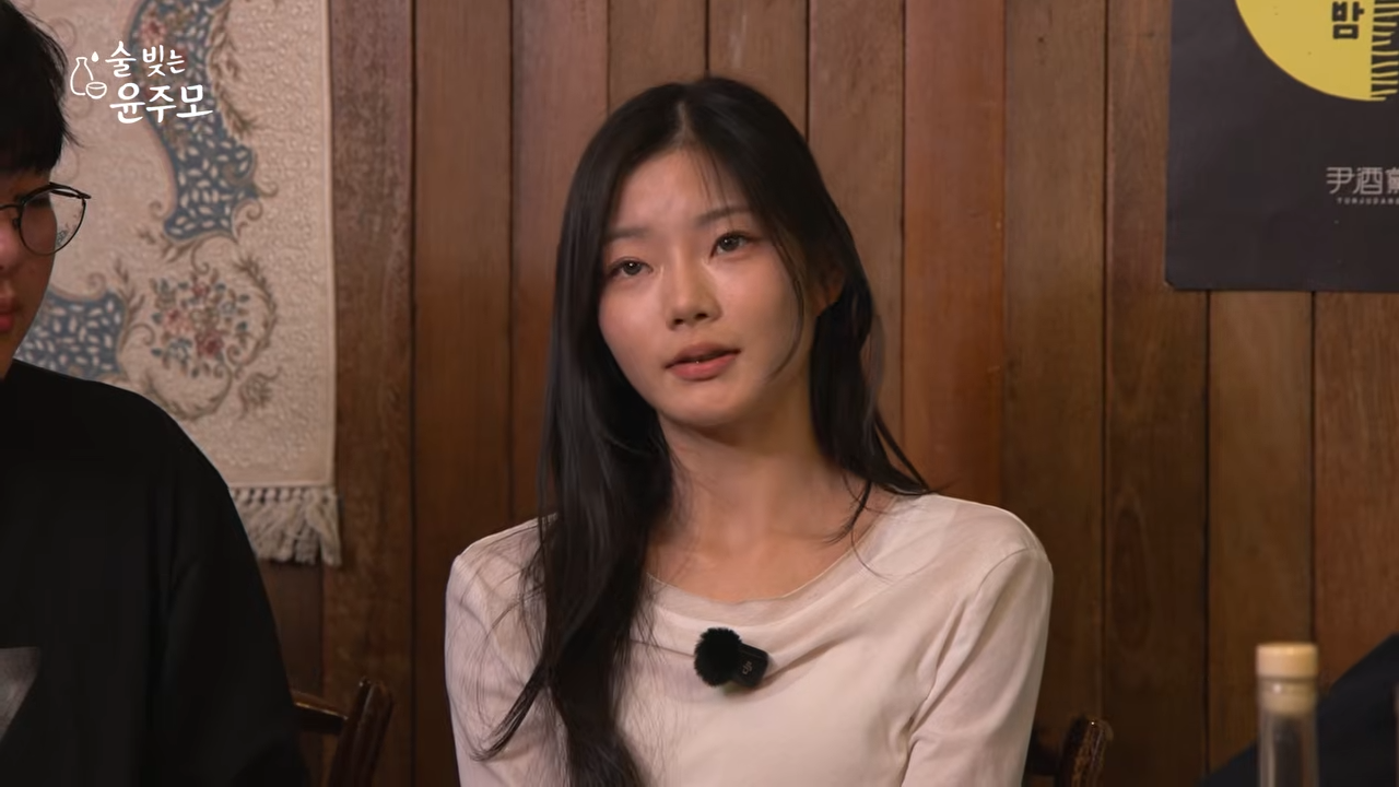 유튜브 ‘술 빚는 윤주모’에 출연한 성동일 딸 성빈의 모습. 사진캡처 | 유튜브