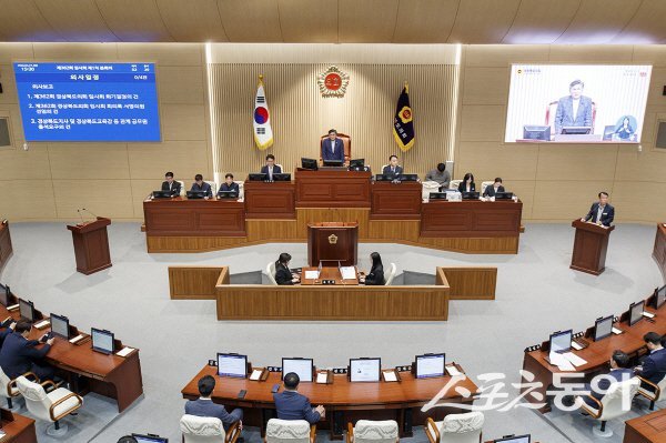 경상북도의회가 18일부터 26일까지 제363회 임시회를 개최한다. 사진제공 ㅣ 경북도의회