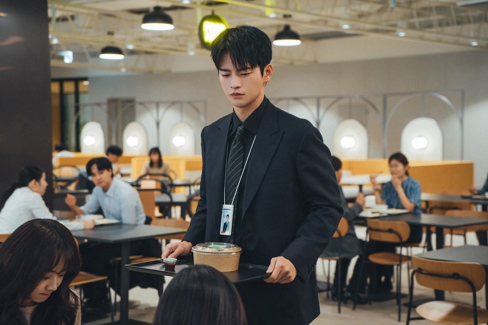 서인국, 박지현 한정 확 달라져 “마음에 듭니다” (내일도 출근)