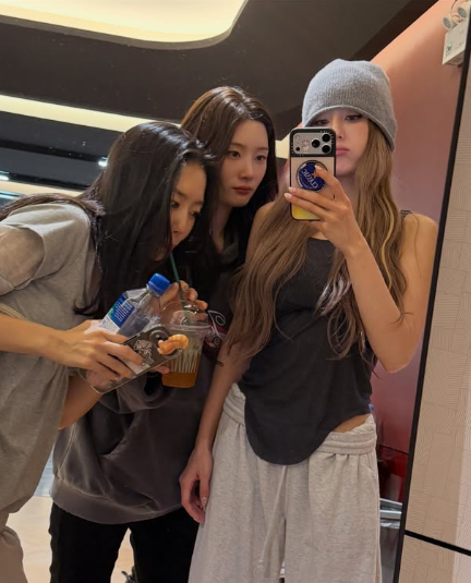 사진캡처 | 전소미 SNS