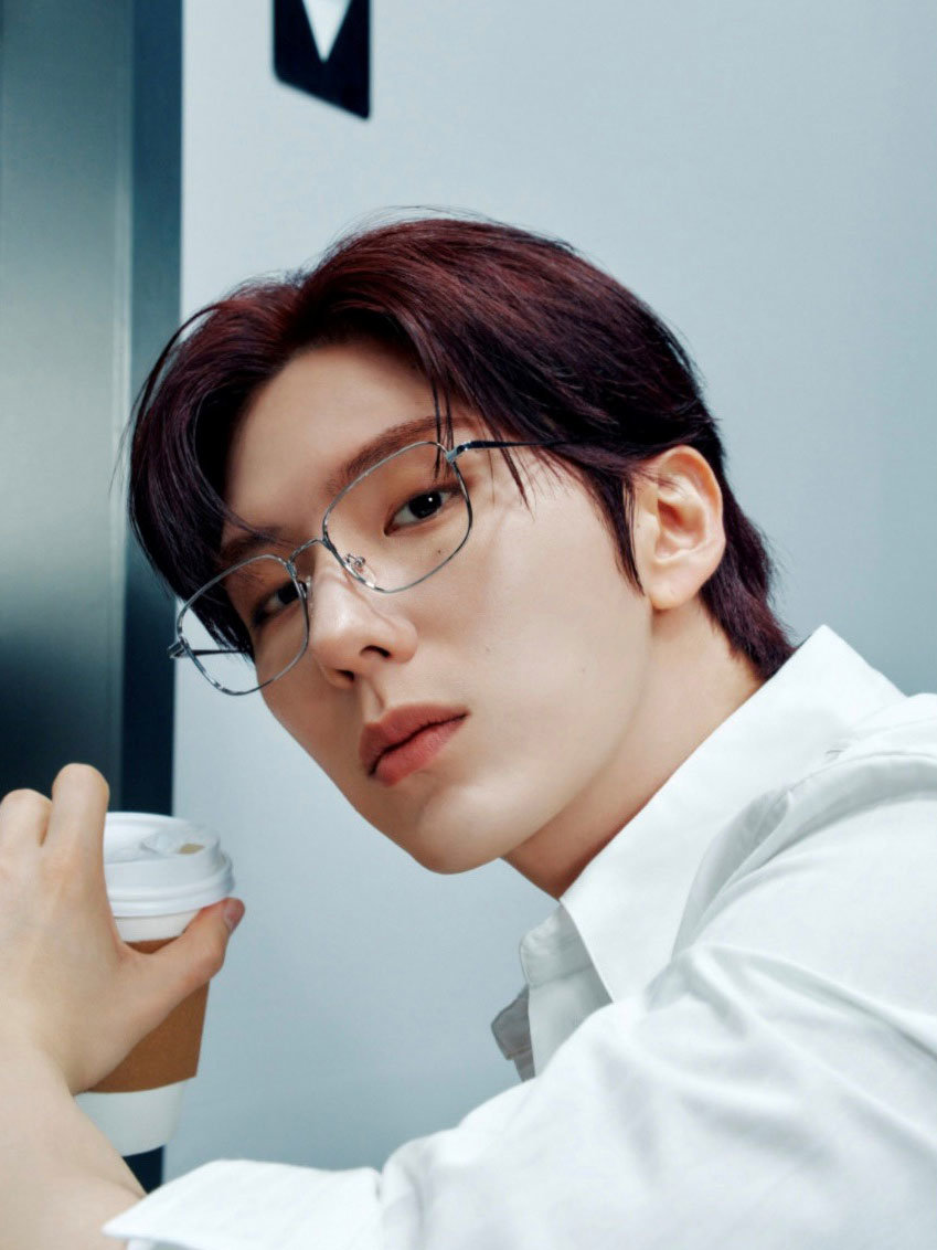 몬스타엑스 기현, 비주얼 대잔치…현실과 여행 사이 ‘콘셉트’ 정점