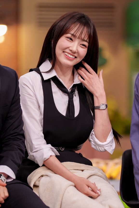 강미나 “‘놀토’서 뽀뽀한 사람 있다”…주인공 피오? (놀토)